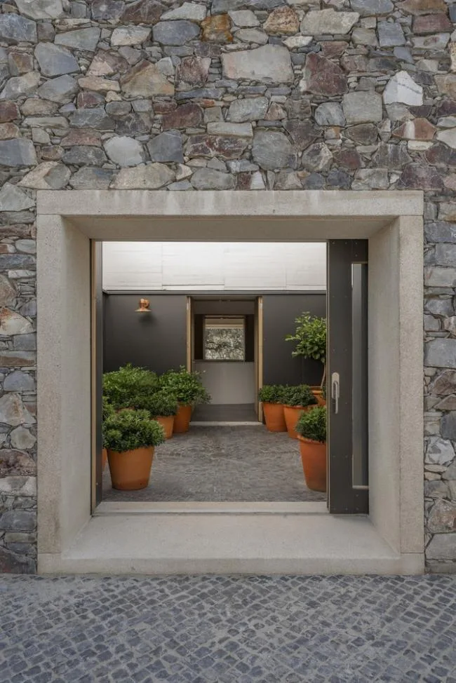 BIM Architecture | Cautious and Flexible: Caseres Stone Room/Tu ñó n Arquitectos
