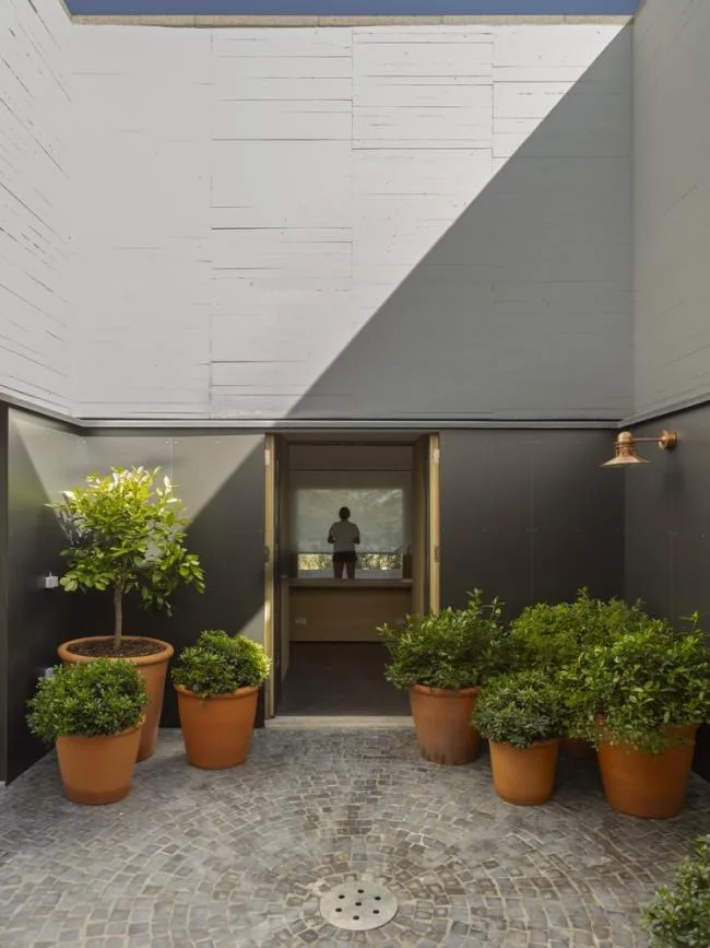 BIM Architecture | Cautious and Flexible: Caseres Stone Room/Tu ñó n Arquitectos
