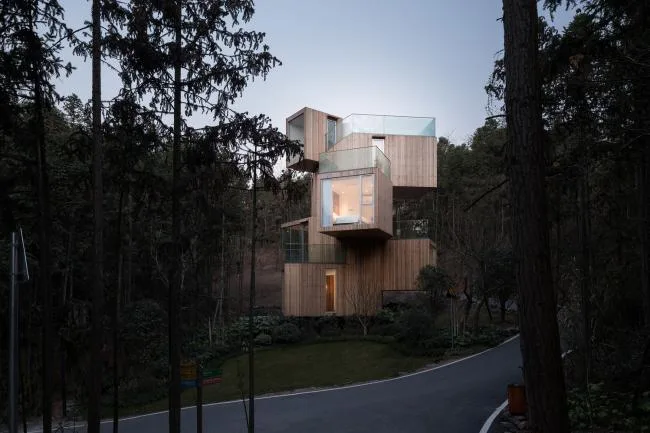 BIM Architecture | Natural Infiltration, Enjoying Unique * * * Experience - Qiyunshan Tree House/Bengo Studio