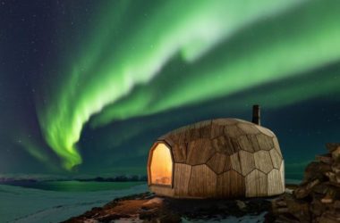 BIM Architecture: A Hiker’s Haven – Rock Hut Under the Northern Lights by PINN Arkitekter-BIM WORLD