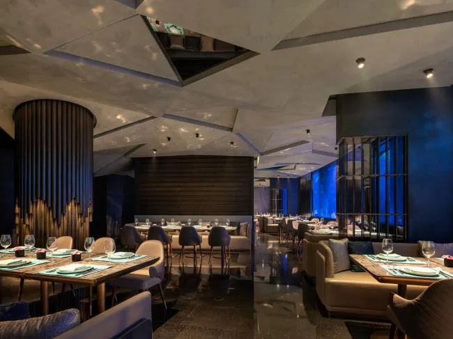 BIM Architecture | Interior Design of Shanghai Sheshan Shimao Shenkeng Intercontinental Hotel/CCD Spray Nose Port Zhengzhong Design Firm