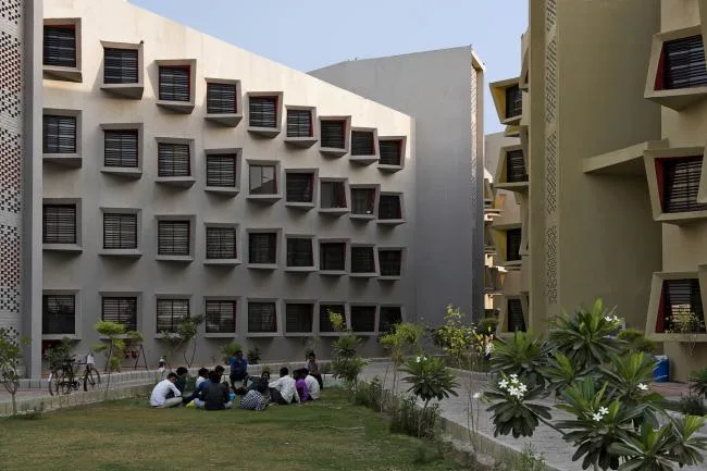 BIM Architecture | Diverse and Colorful, Each Window Has Its Own Personality in Student Apartment Buildings/Sanjay Puri Architecture Firm