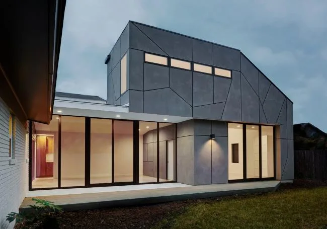 BIM Architecture | A simple and charming expansion/photographer's studio