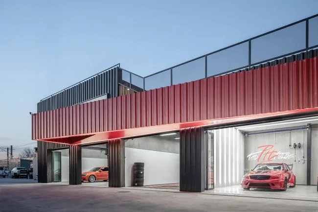 BIM Architecture | A Social Experiment for Car Enthusiasts, The Pit House Car Club/Building Up and Building Down Studio