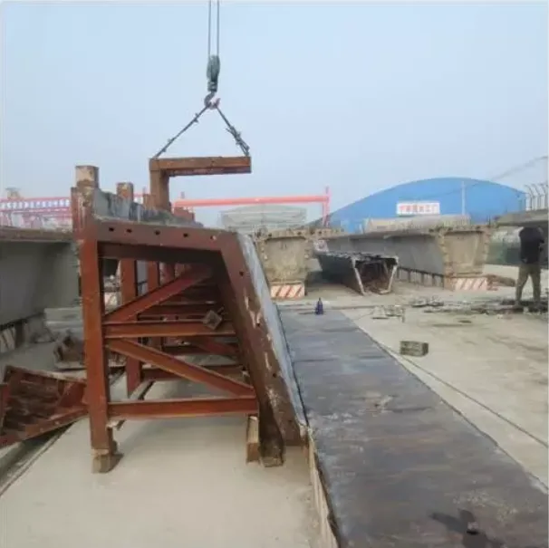 Prefabricated small box girder standardized construction, see how others do it!