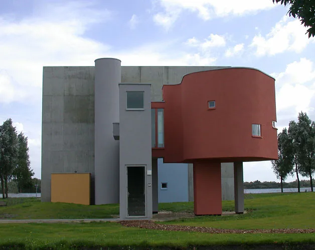 BIM Architecture | A Rebirth of Abandoned Design Years Later, a Stereoscopic Room Divided by a Giant Wall/Wall House 2