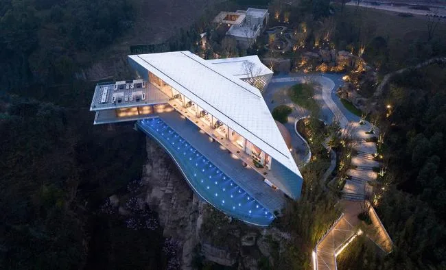 BIM Architecture | Cliff Top, Grid Space - Chongqing Yulin Mansion Art Center/Chengzhi Design