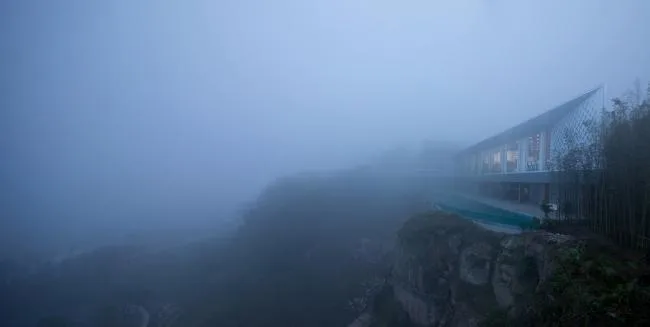 BIM Architecture | Cliff Top, Grid Space - Chongqing Yulin Mansion Art Center/Chengzhi Design