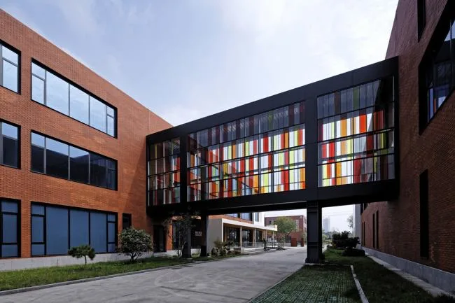 BIM Architecture | Sunshine Shines, Rizhao Industrial Design Mid Reform Design/Shanghai Shanxiang Architectural Design