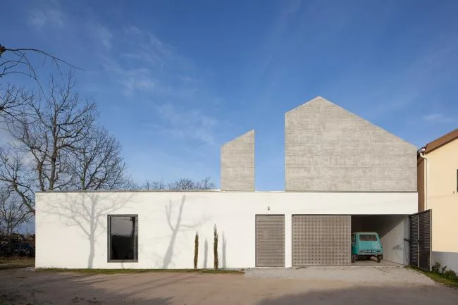 BIM Architecture | Extended Scenery, Tranquil Home/DRK. Architects