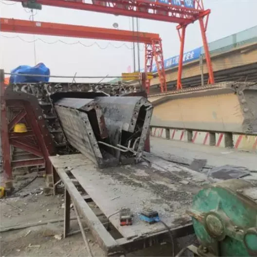 Prefabricated small box girder standardized construction, see how others do it!