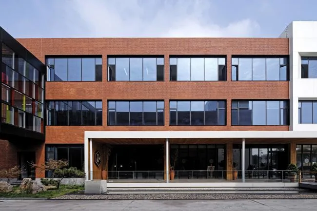 BIM Architecture | Sunshine Shines, Rizhao Industrial Design Mid Reform Design/Shanghai Shanxiang Architectural Design