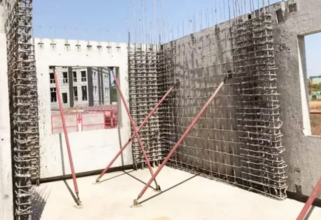 What are the requirements for doors and windows in BIM and prefabricated building standards