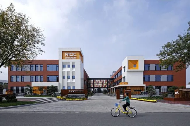 BIM Architecture | Sunshine Shines, Rizhao Industrial Design Mid Reform Design/Shanghai Shanxiang Architectural Design