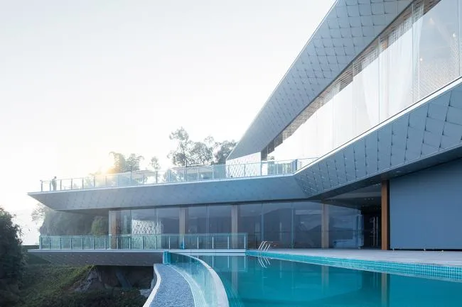 BIM Architecture | Cliff Top, Grid Space - Chongqing Yulin Mansion Art Center/Chengzhi Design