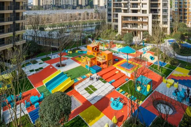 BIM Architecture | Colorful Pixel Paradise/100 Architects