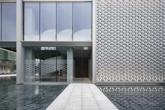 BIM Architecture | Green Pine and Cypress, Mirror Water Courtyard: Chongqing Vanke Emerald Park/Shanghai Riqing Architectural Design