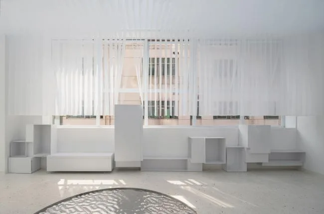 BIM Architecture | Twelve Lines of Poetry Hidden in Space: By JOVE Flower Shop/Mur Mur Lab
