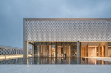 BIM Architecture: Green Pine and Cypress at Mirror Water Courtyard in Chongqing Vanke Emerald Park by Shanghai Riqing Design-BIM WORLD