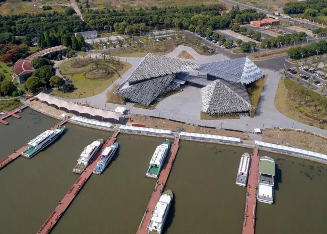 BIM Architecture | Photography: Yangcheng Lake Passenger Hub/Kengo Kuma Architecture Urban Design Firm