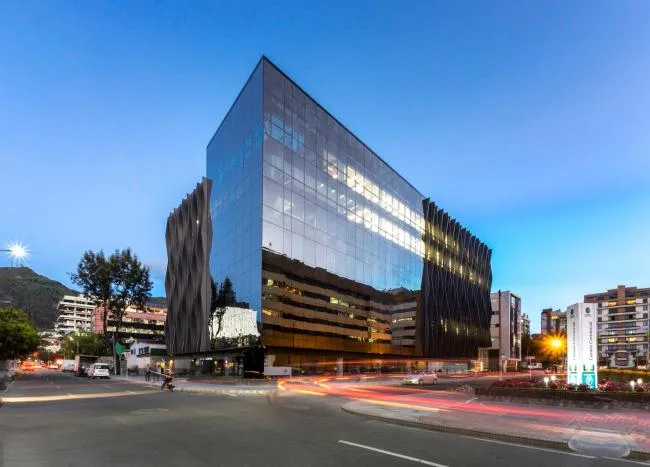BIM Architecture | CORTEZZA Building, Wood Stone Dialogue with Nature/TERRANUM