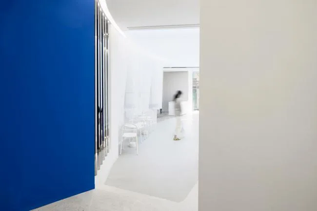 BIM Architecture | Twelve Lines of Poetry Hidden in Space: By JOVE Flower Shop/Mur Mur Lab