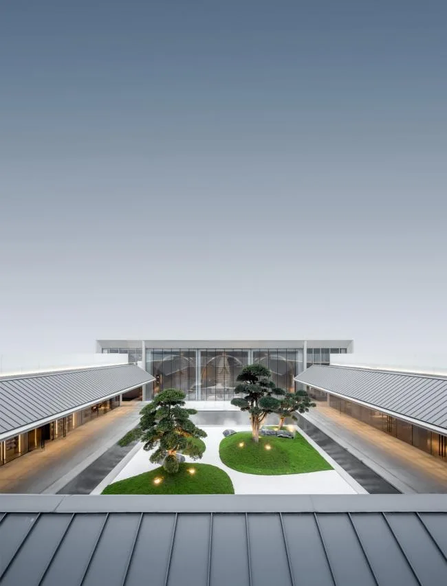 BIM Architecture | Green Pine and Cypress, Mirror Water Courtyard: Chongqing Vanke Emerald Park/Shanghai Riqing Architectural Design