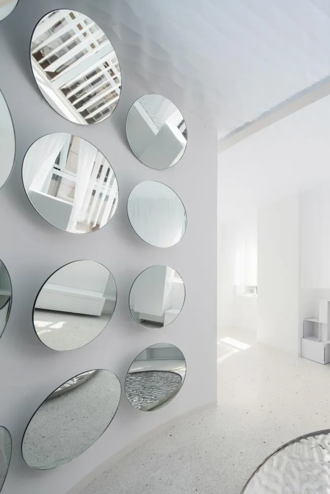 BIM Architecture | Twelve Lines of Poetry Hidden in Space: By JOVE Flower Shop/Mur Mur Lab