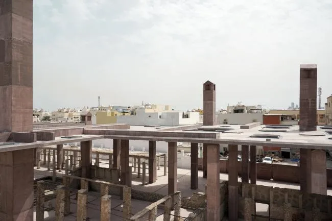 BIM Architecture | Ancient Castle Like Time Weathering: Pearling Site Museum and Import/Valerio Olgiati
