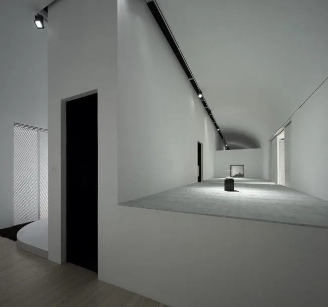 BIM Architecture | Beyond the Ordinary, Touching and Infecting Tranquility - Architectural Design for the Exhibition Space/Room of the Jiang Family Buddha Statue in Gusu