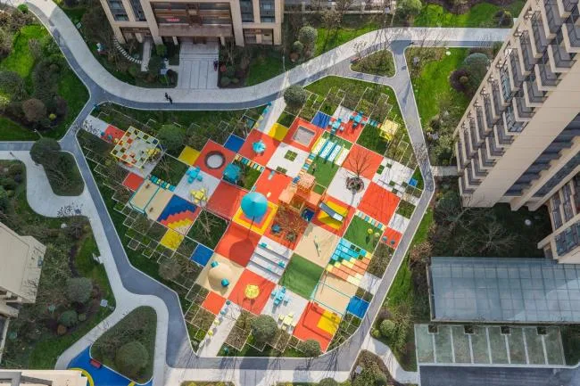 BIM Architecture | Colorful Pixel Paradise/100 Architects