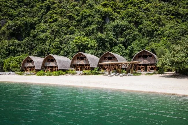 BIM Architecture | Looking at the Sun from a Distance, Sand Shore and Ship Owner, Vietnam Langham Bay Bamboo Resort Hotel/Wu Chongyi Architectural Firm