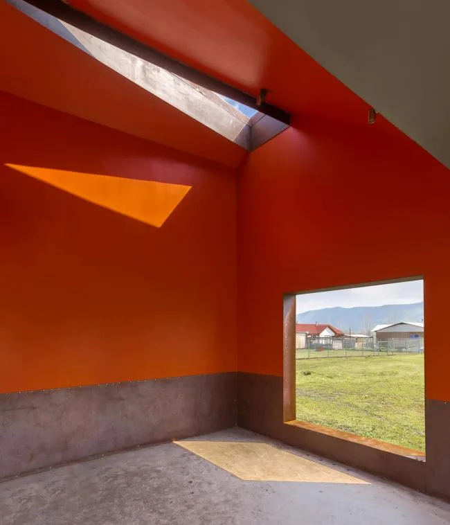 BIM Architecture | Red Hut on Village Grassland: PH2 Room/DX Arquitectos
