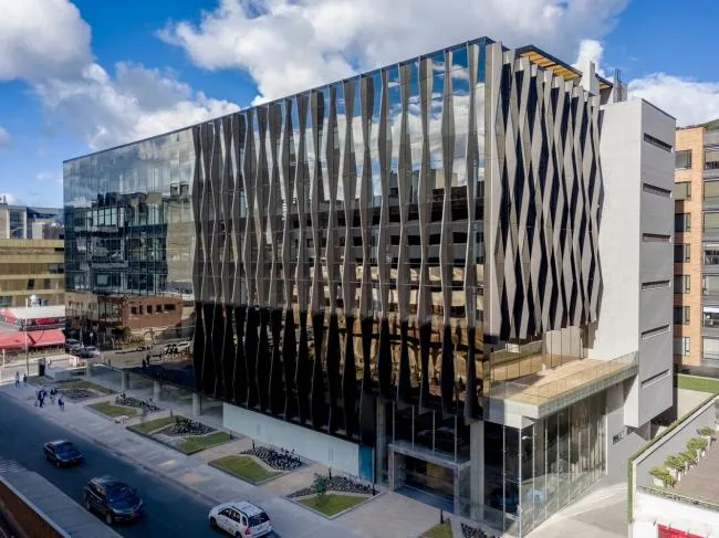 BIM Architecture | CORTEZZA Building, Wood Stone Dialogue with Nature/TERRANUM