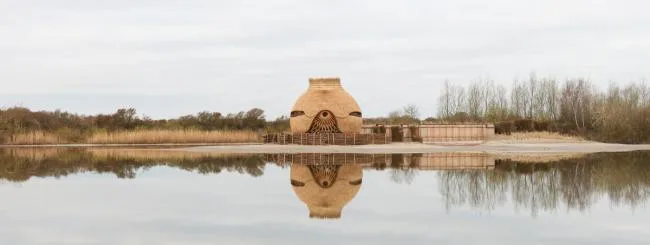 BIM Architecture | Waterbird Eggs Living by the Water: Tij Unelegant Bird House/RO& AD Architecten