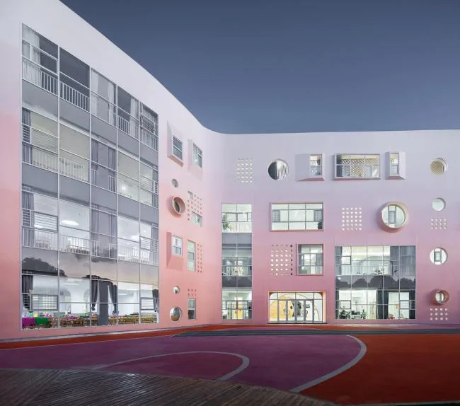 BIM Architecture | A Touchable Utopia, a Realizable Fantasy Country - Candy Fantasy Garden/Xi'an Dika Kindergarten Design Center