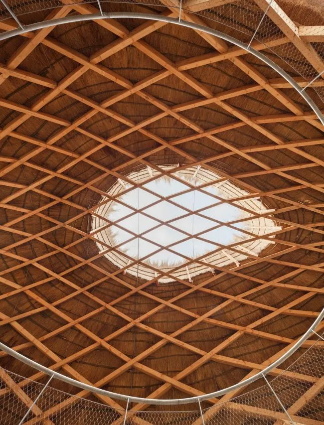 BIM Architecture | Waterbird Eggs Living by the Water: Tij Unelegant Bird House/RO& AD Architecten