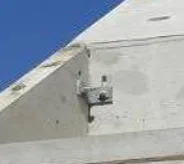 Connection between prefabricated walls