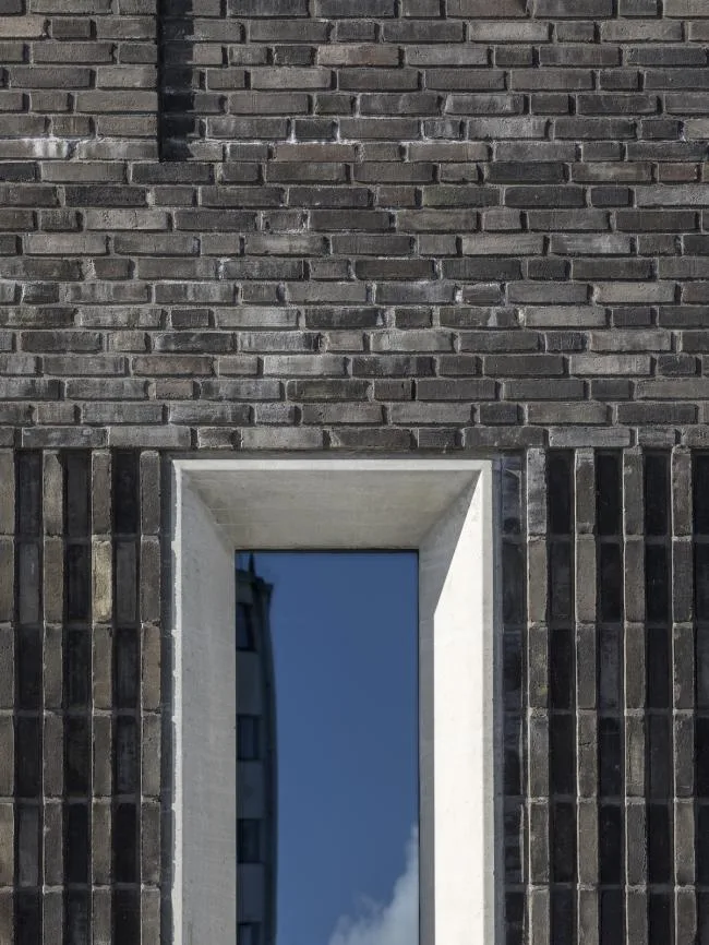 BIM architecture | Like a giant ship anchored on the shore: Malmo Port Complex/SHL