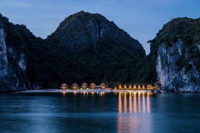 BIM Architecture | Looking at the Sun from a Distance, Sand Shore and Ship Owner, Vietnam Langham Bay Bamboo Resort Hotel/Wu Chongyi Architectural Firm