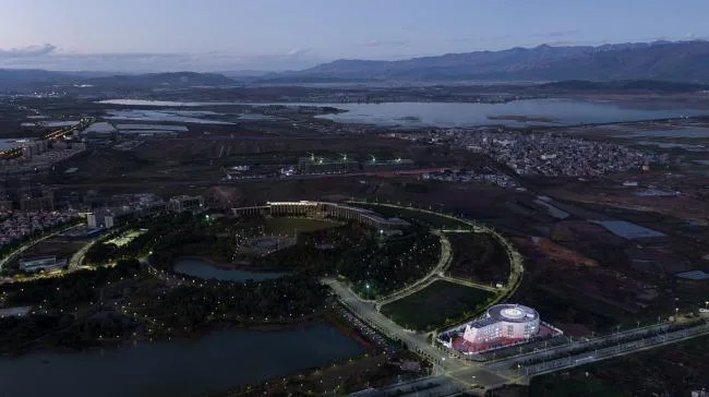 BIM Architecture | A Touchable Utopia, a Realizable Fantasy Country - Candy Fantasy Garden/Xi'an Dika Kindergarten Design Center