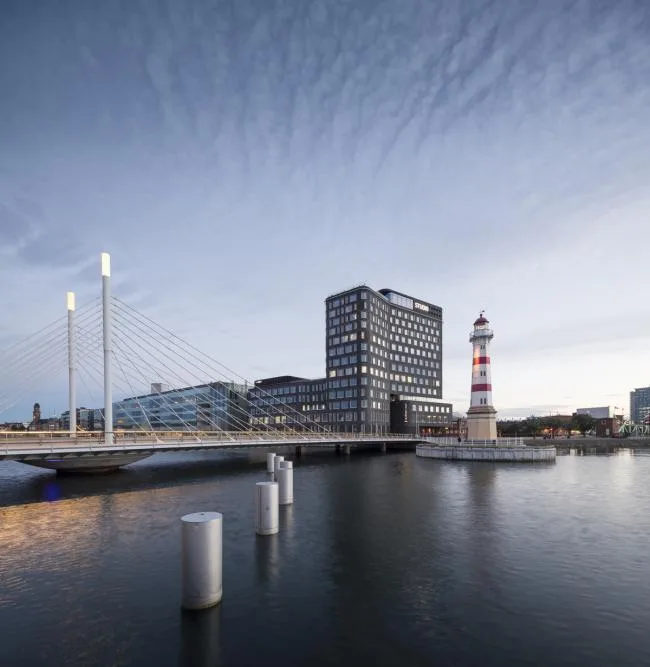 BIM architecture | Like a giant ship anchored on the shore: Malmo Port Complex/SHL