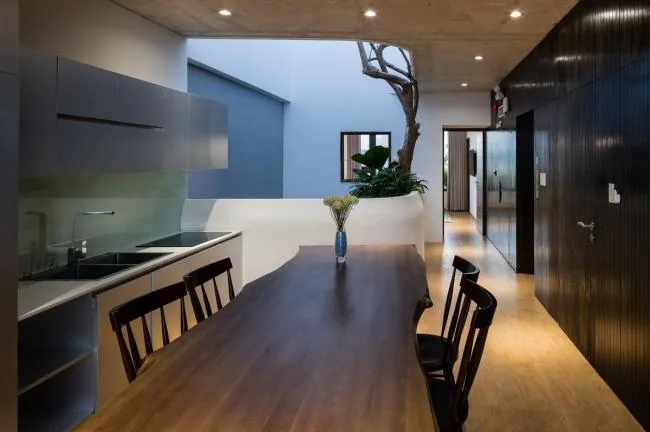 BIM Architecture | Vertical Flower Garden Room Smiling in the Wind/H2