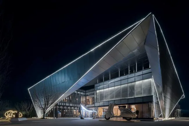 BIM Architecture | Time Solidifies, Time Never Dies - Space Director/Basic Element Architecture Design under the Camera