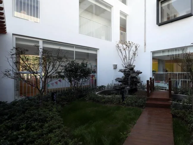 BIM Architecture | Pure Flower Garden Fortress: Shanghai Xuhui Technology Kindergarten/Yuan Xiuwan Architecture Firm