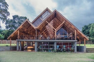 BIM Architecture: Lightweight and Radiant Design Inspired by a Swallow Brushing Grass at Yamamori Japanese Restaurant by TERRAIN Architects-BIM WORLD