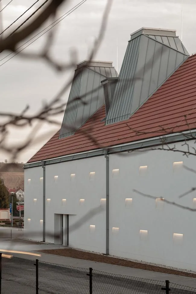 BIM Architecture | Píšť Town Information and Culture Center, Czech Republic/Knesl Kyncl Architects