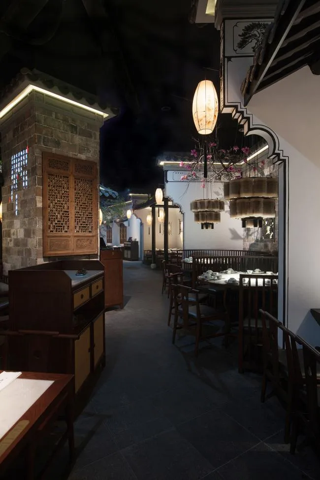 BIM Architecture | Strolling in the Leisure Garden, Jinse Shaohua: Jiangnan Li Chinese Restaurant, Changzhou, Jiangsu/Woye Space Design Firm