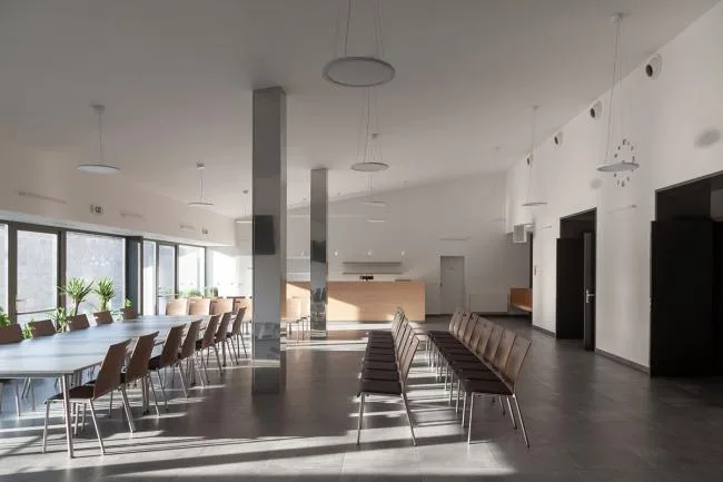 BIM Architecture | Píšť Town Information and Culture Center, Czech Republic/Knesl Kyncl Architects