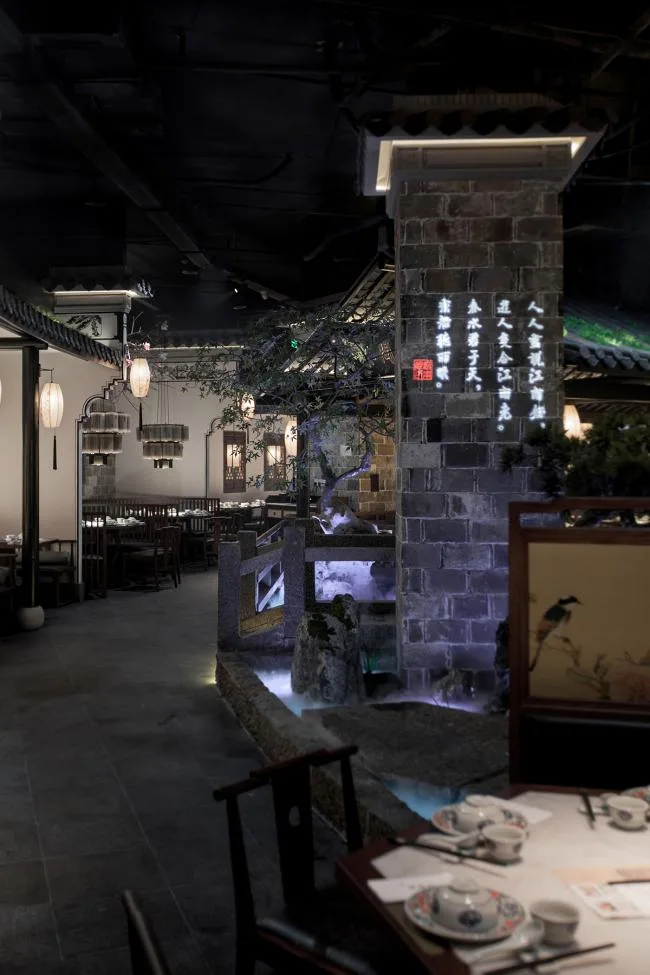 BIM Architecture | Strolling in the Leisure Garden, Jinse Shaohua: Jiangnan Li Chinese Restaurant, Changzhou, Jiangsu/Woye Space Design Firm